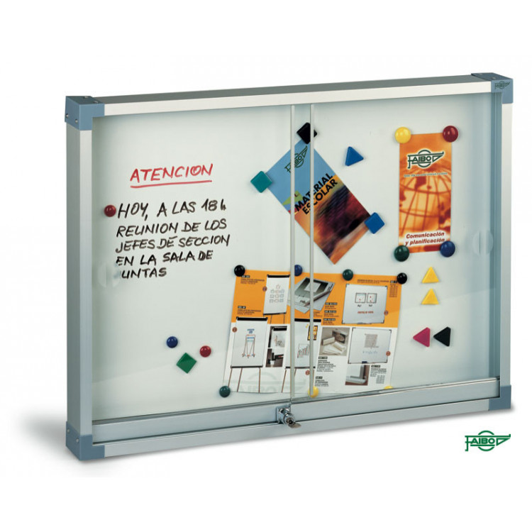 VITRINE INT 15FLES 135X109X5cm FD MAGNETIQUE PORTE BATTANTE